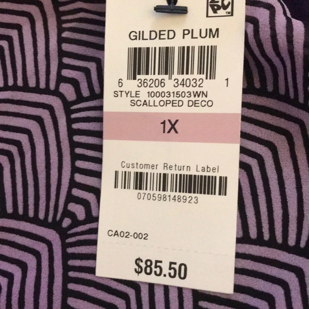 Shirt - Picture 3 of 4